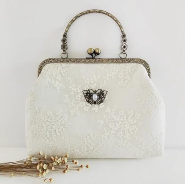 Women's lace flower Chinese classical crossbody handbag gold bag retro small bag banquet bag party bag